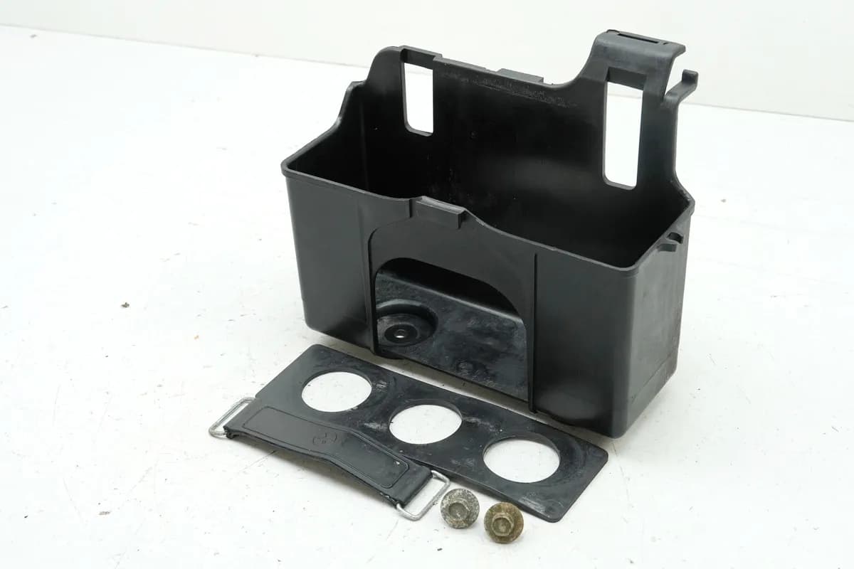 YAMAHA VMX-12 VMAX 1200 2WE Batteriekasten Batteriefach Halter Batterie Band