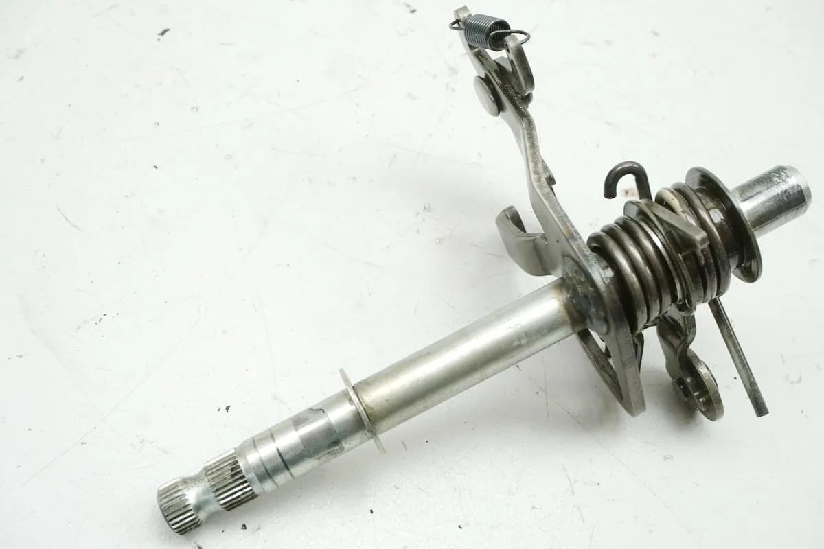 YAMAHA XVS 1100 VP05 DRAG STAR Schaltwelle Getriebe Aufnahme Schalthebel Schaltung