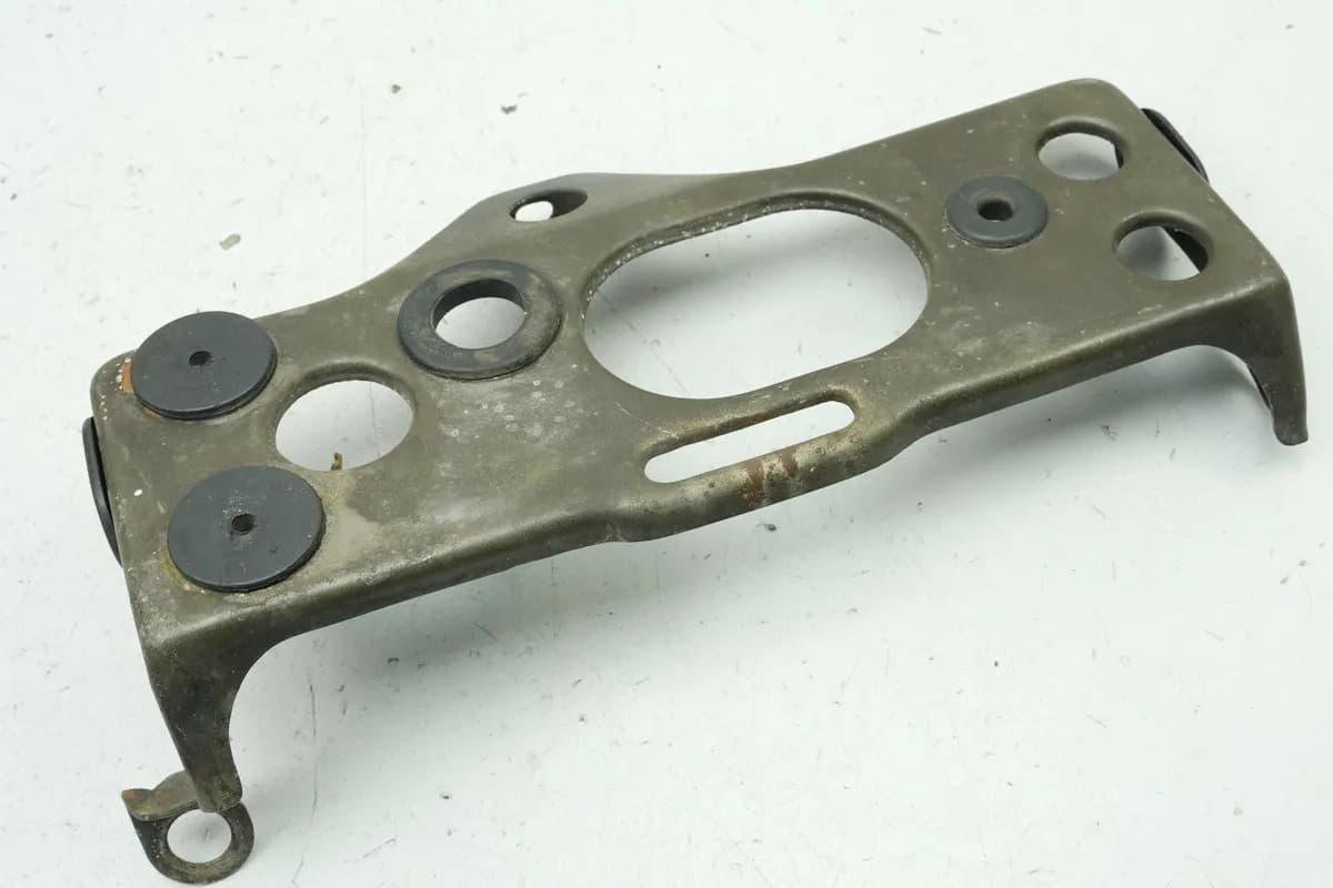 HONDA CX 500 C PC01 Halterung Airbox Träger Luftfilterkasten Halteplatte