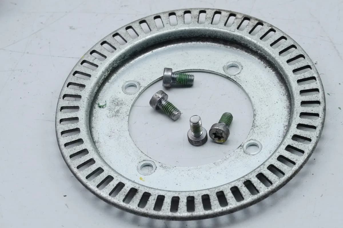 HONDA CBR 600 F PC41 ABS Sensorring hinten Kranz Ring Impulsgeber 42515-MER-D01