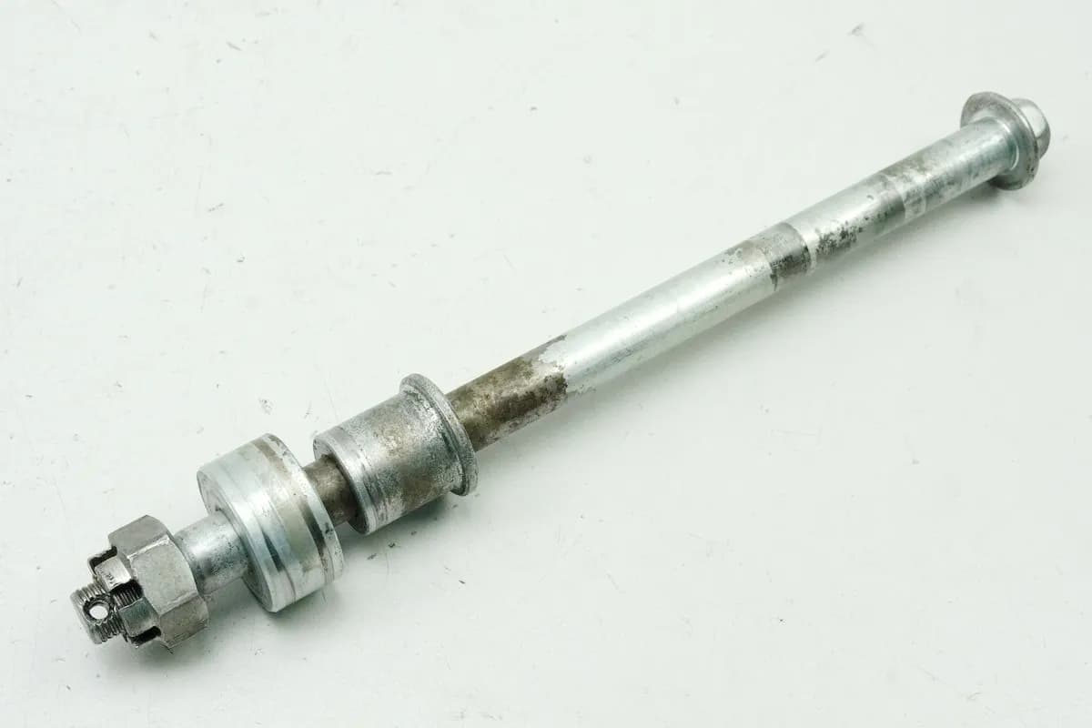 KAWASAKI Z 750 E KZ750E Steckachse hinten Achse Distanzhülsen Mutter (für Felge)