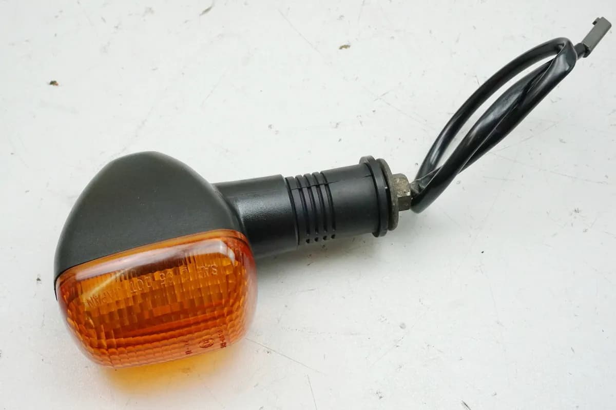 SUZUKI GSX 600 F AJ Blinker links hinten original Blinkerglas Turn Signal