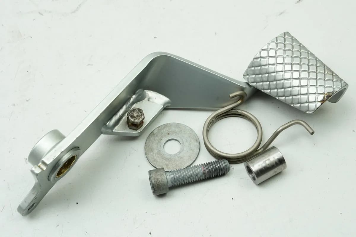 BMW K 1200 LT A K2LT Bremspedal Fußbremspedal Bremshebel Fußbremshebel