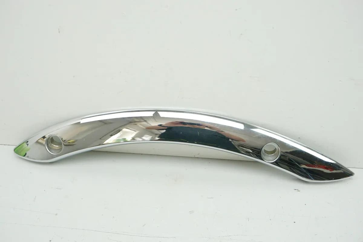 YAMAHA XVS 1100 VP05 DRAG STAR Halterung Kotflügel links hinten Strebe Abdeckung