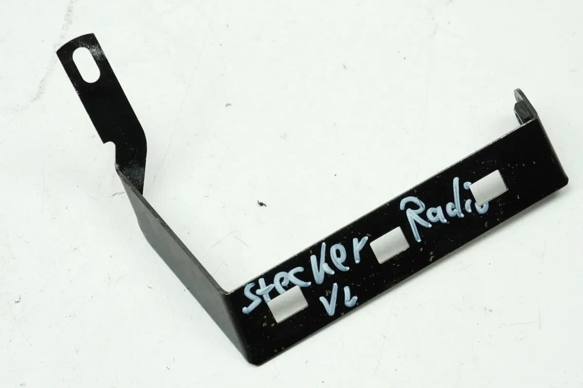 BMW K 1200 LT A K2LT Halterung Stecker Kabel Radio links vorn Halteplatte