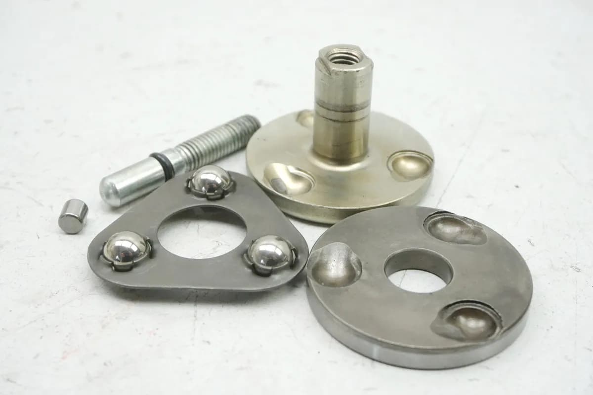 YAMAHA XVS 1100 VP05 DRAG STAR Kupplung Druckscheibe Gehäuse Schubspindel