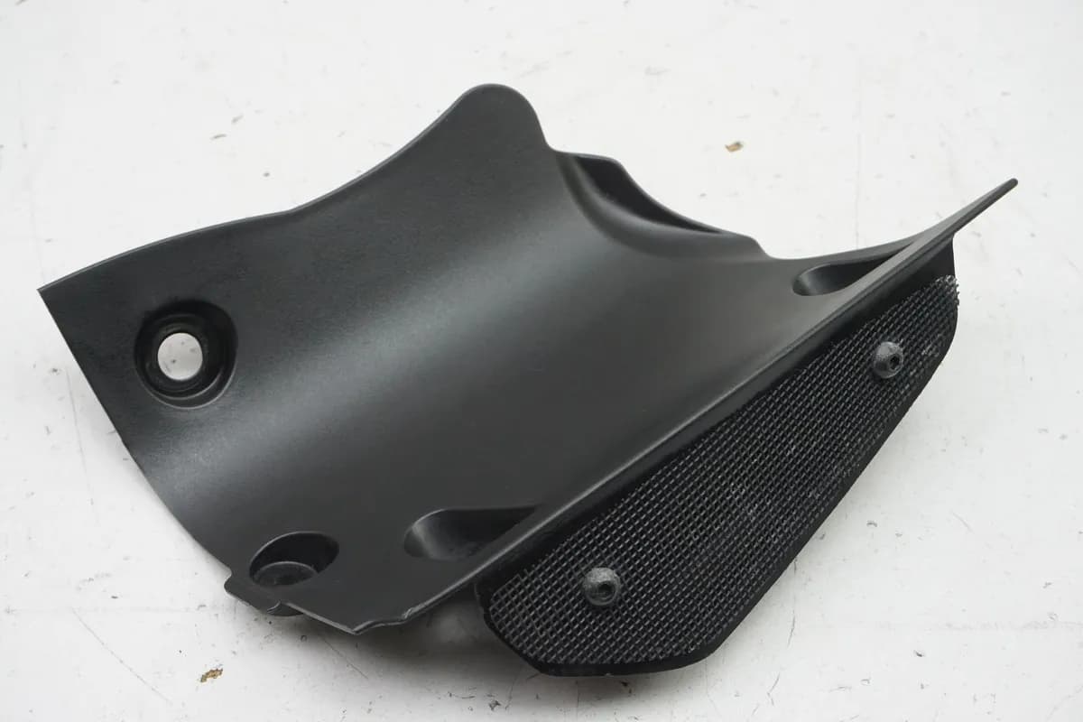 YAMAHA MT 125 A RE39 Verkleidung Tank rechts innen Abdeckung Cover Blende Bug