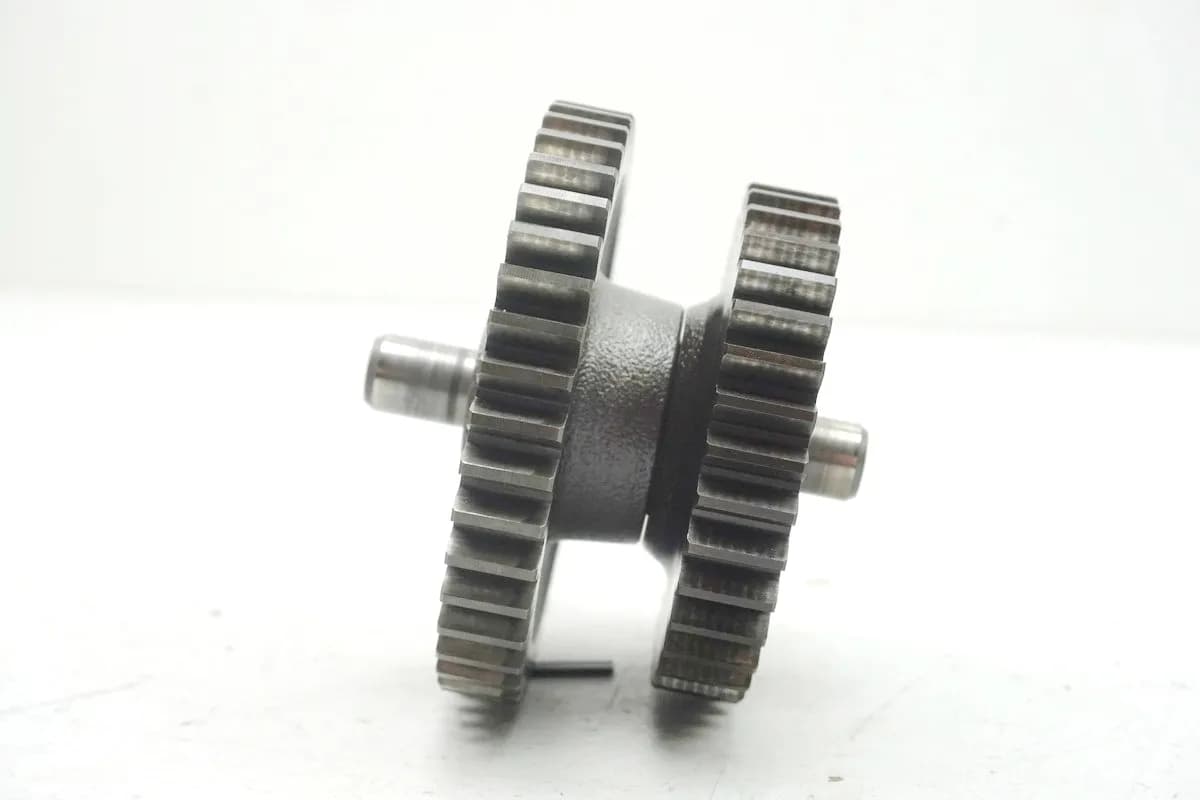 YAMAHA XVS 1100 VP05 DRAG STAR Zahnrad Anlasser Zwischenrad Reduktion