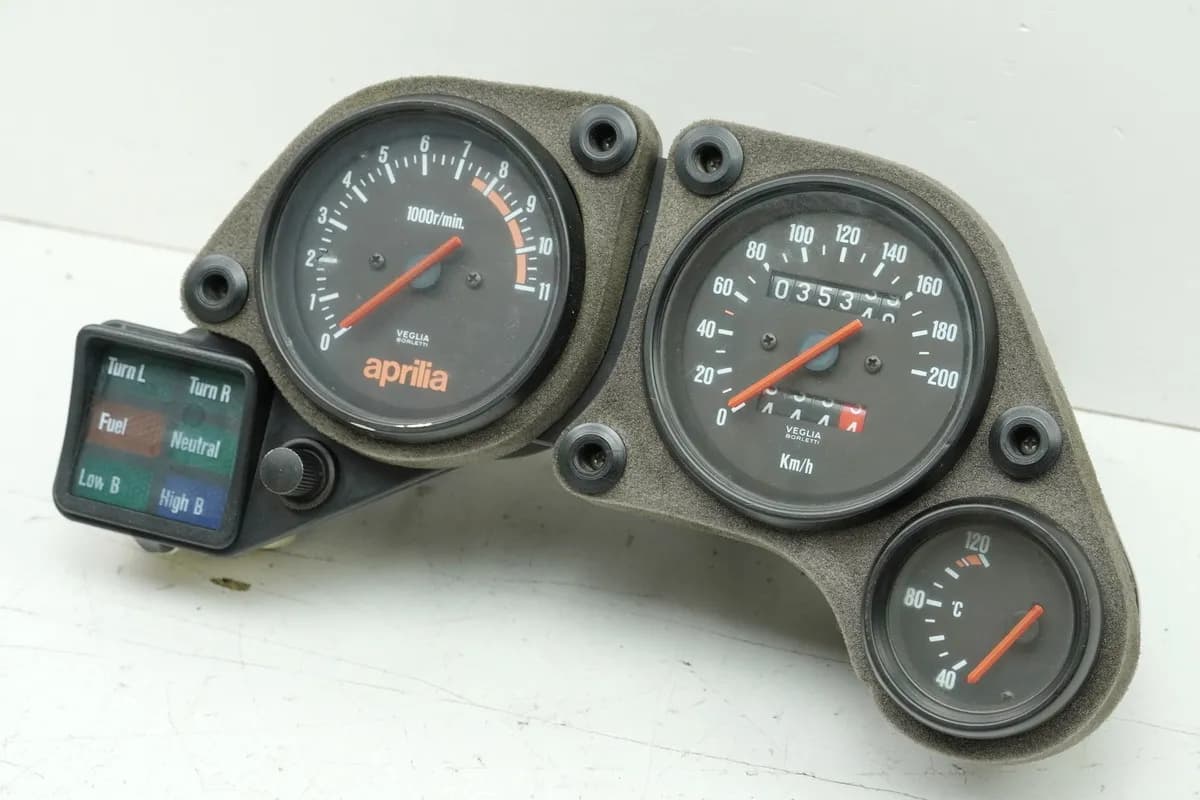 Aprilia Pegaso 650 GA (MX) Tacho Cockpit Instrumente Speedometer