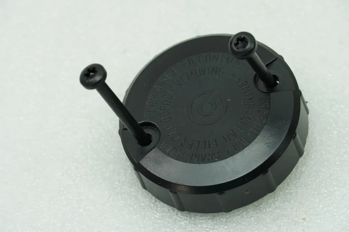 KTM 1290 SUPERDUKE R Deckel Schrauben für Bremsflüssigkeitsbehälter vorn Brembo