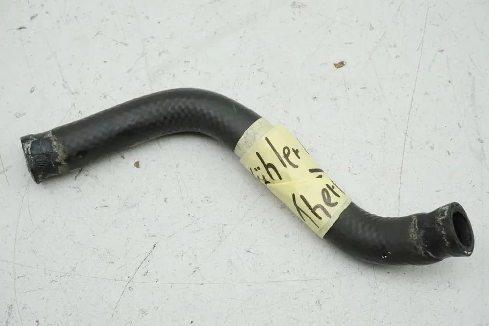 YAMAHA MT 125 A RE39 Kühlerschlauch Kühler rechts --> Thermostat