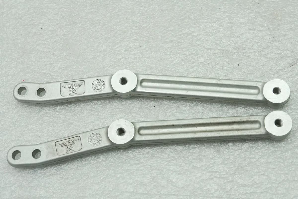 MOTO MORINI CORSARO 1200 Halterung Kotflügel vorn Strebe Träger links rechts