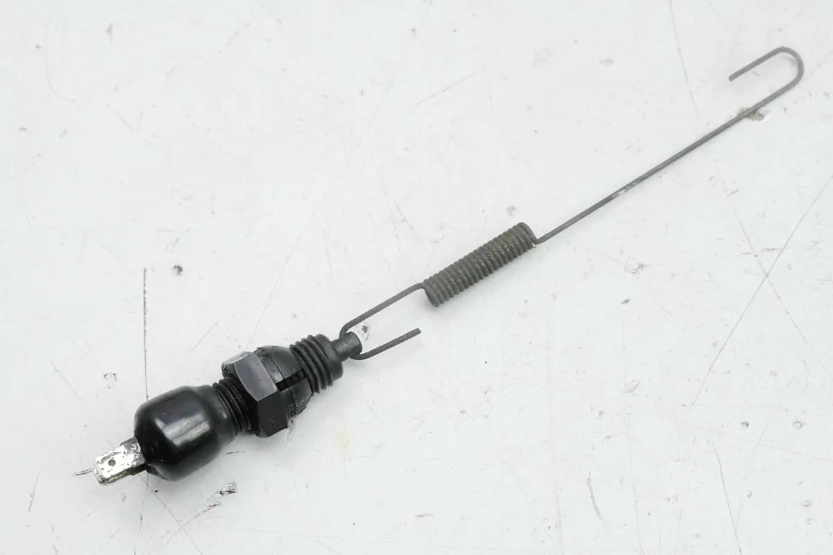 SUZUKI RG 125 NF12B GAMMA Bremslichtschalter hinten Stopschalter für Bremspumpe