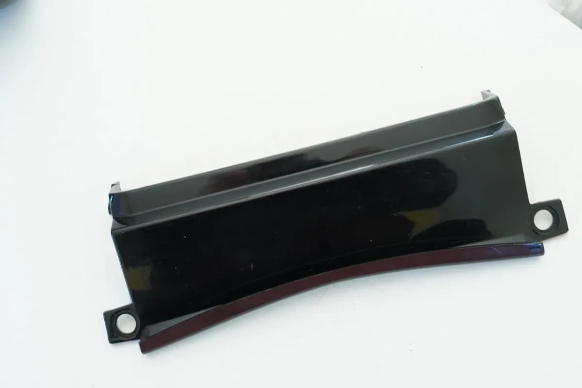 HONDA CBR 125 JC34 Verkleidung Heck mitte Abdeckung Cover Blende Sitz