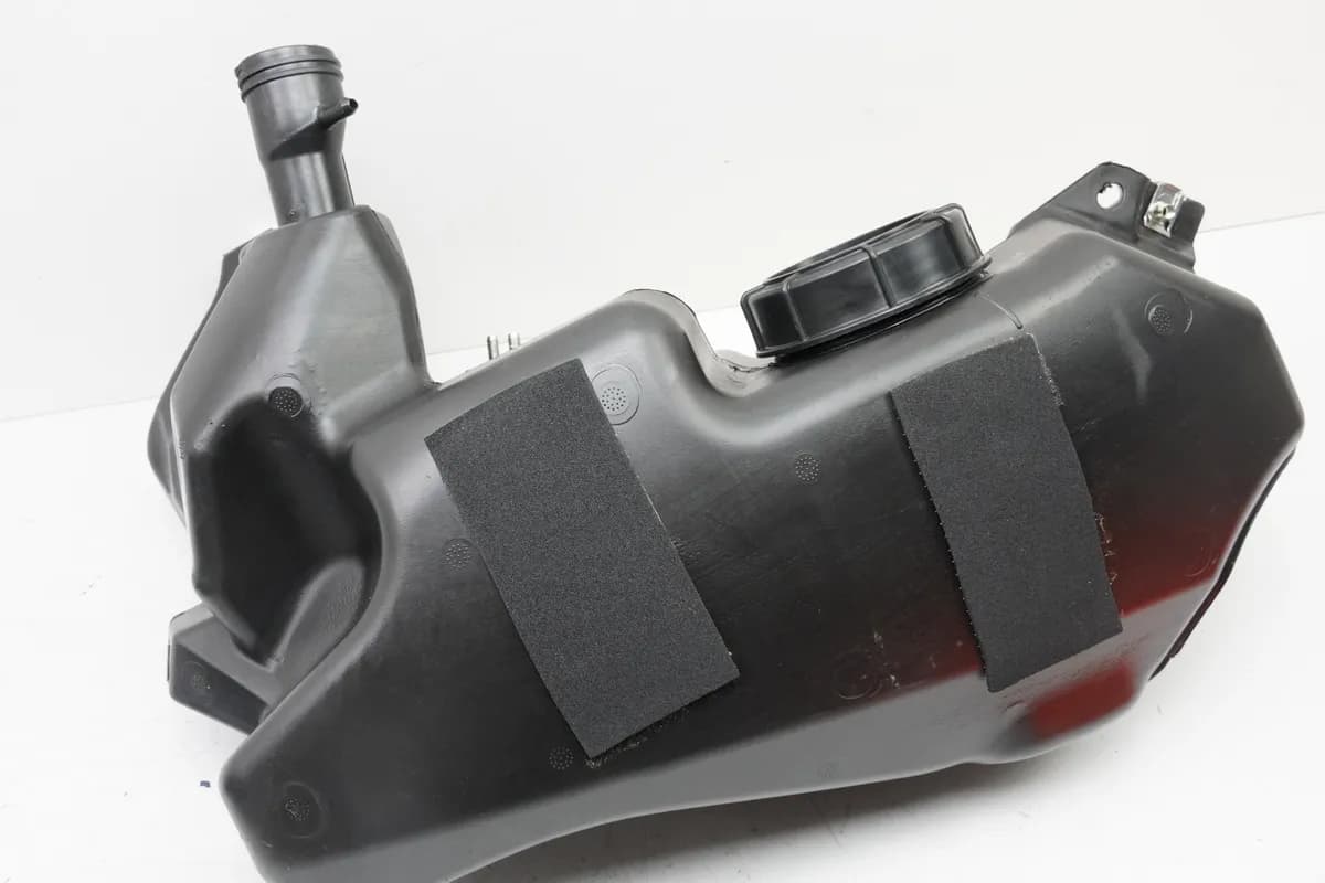 VESPA Primavera 50 4T 3V i-Get Tank Benzintank Fuel