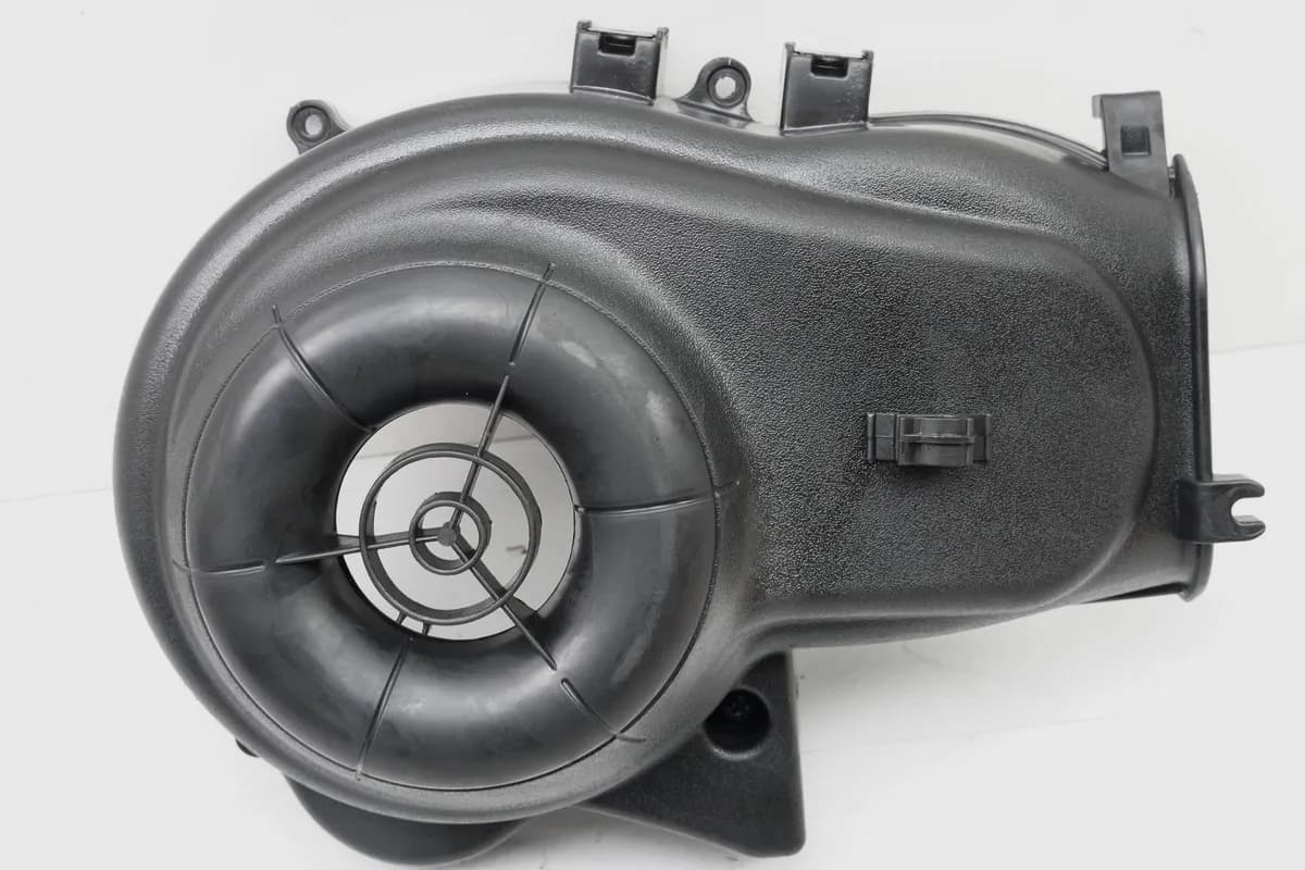 VESPA Primavera 50 4T 3V i-Get Lüftergehäusedeckel Motordeckel Lüfter 1A009924