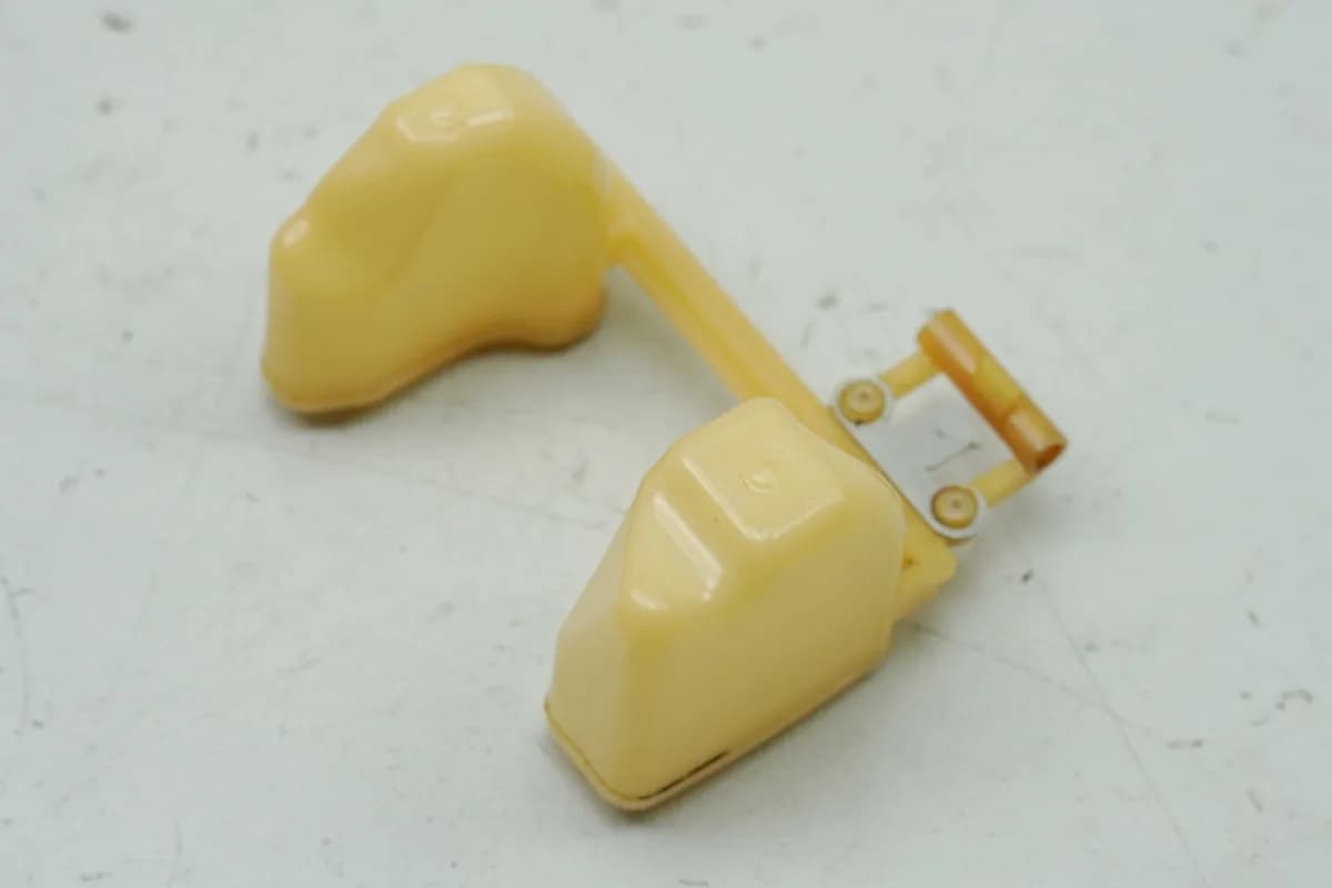 KAWASAKI ZX-6R ZX600J Vergaserschwimmer Schwimmer für Vergaser Mikuni 00-01