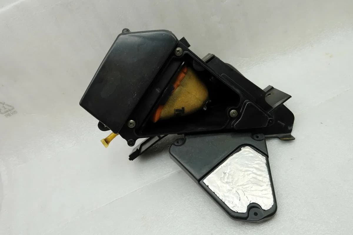 YAMAHA DT 125 R 4BL Airbox Luftfilterkasten Luftfiltergehäuse original