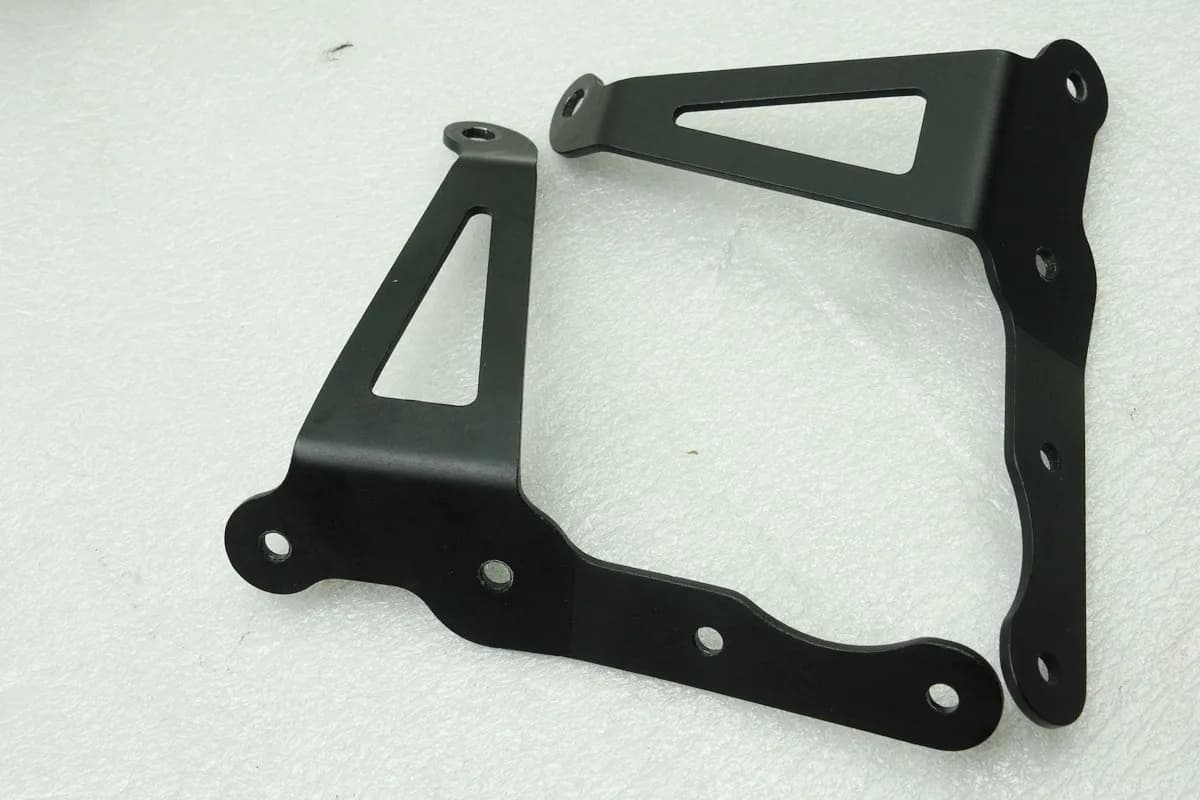 MOTO MORINI CORSARO 1200 Halterung Frontverkleidung Kanzel Maske Träger Platte