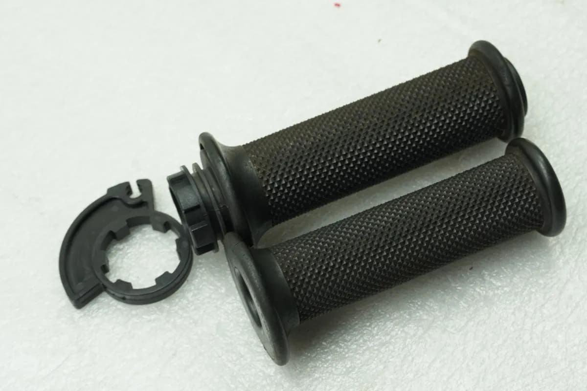MOTO MORINI CORSARO 1200 Gasgriff Griff Griffgummis (für Lenker)