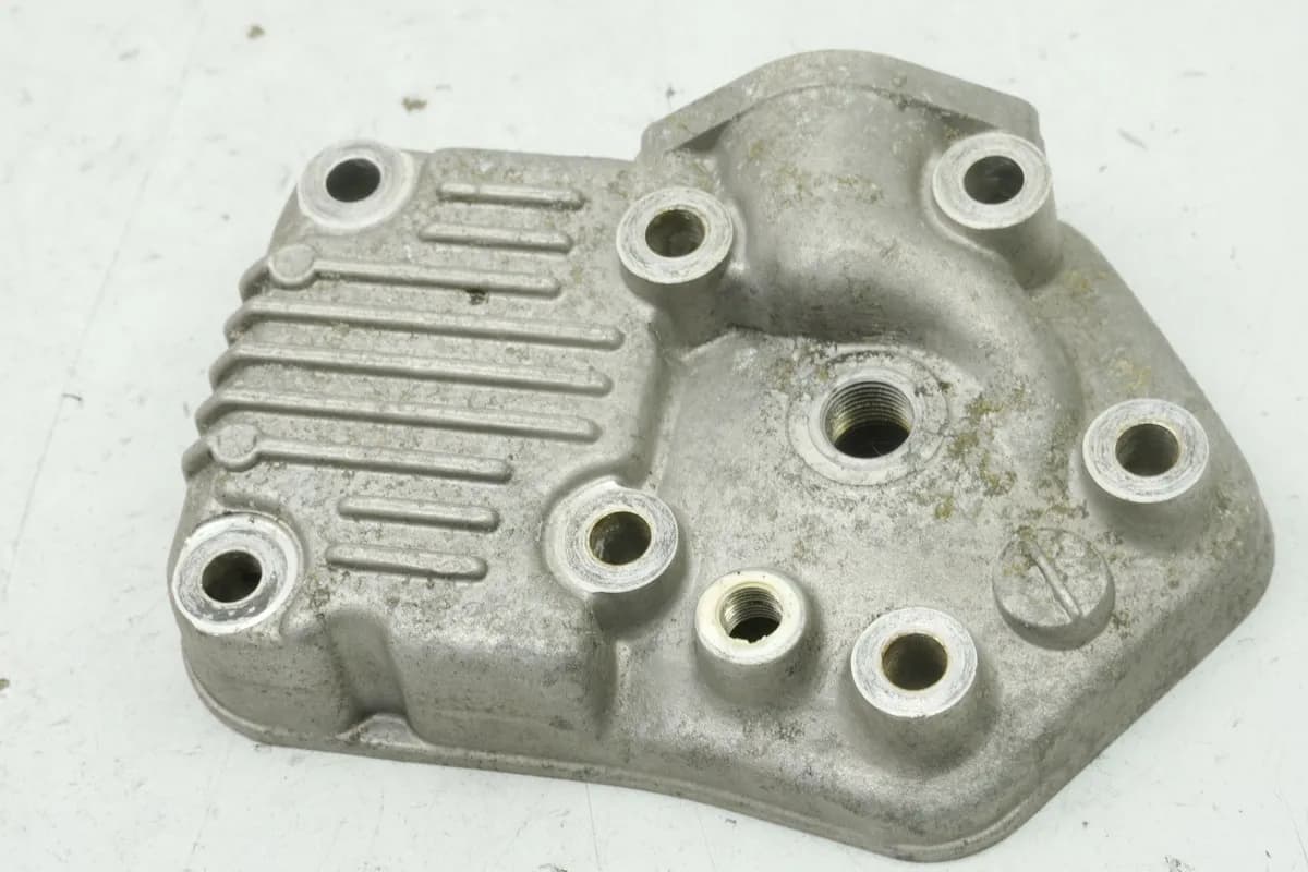 SUZUKI RG 125 NF12B GAMMA Zylinderkopf (für Motor)