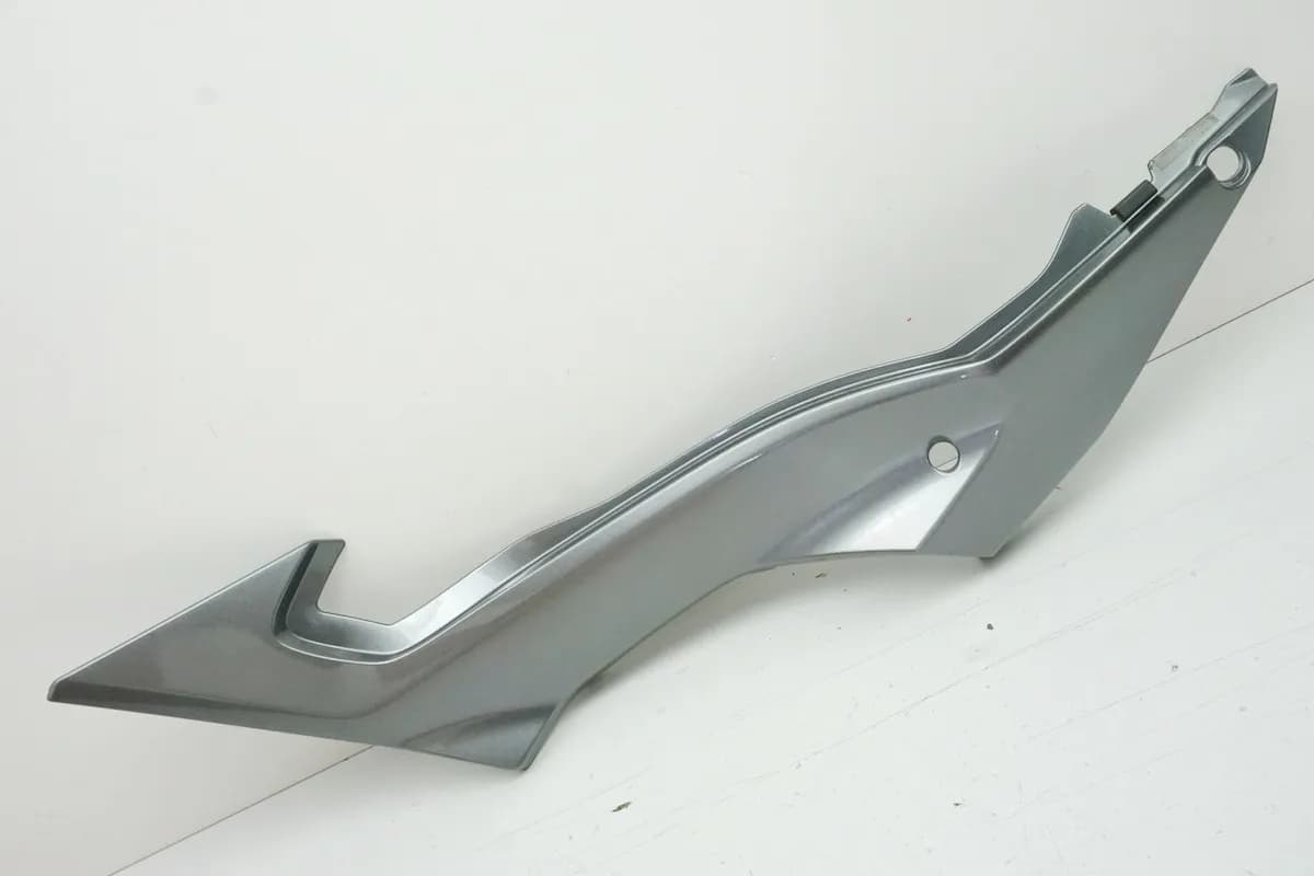 HONDA CB 650 FA RC75 Heckverkleidung links Abdeckung Cover Blende Seitendeckel