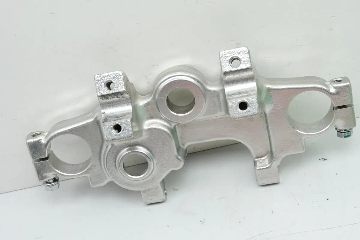 KAWASAKI VN 750 A-D Vulkan Twin Gabelbrücke oben Gabel Fork 14061 km