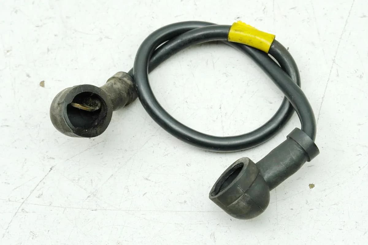 TRIUMPH SPEED TRIPLE 955 i 595 N Anlasserkabel Kabel Anlasser