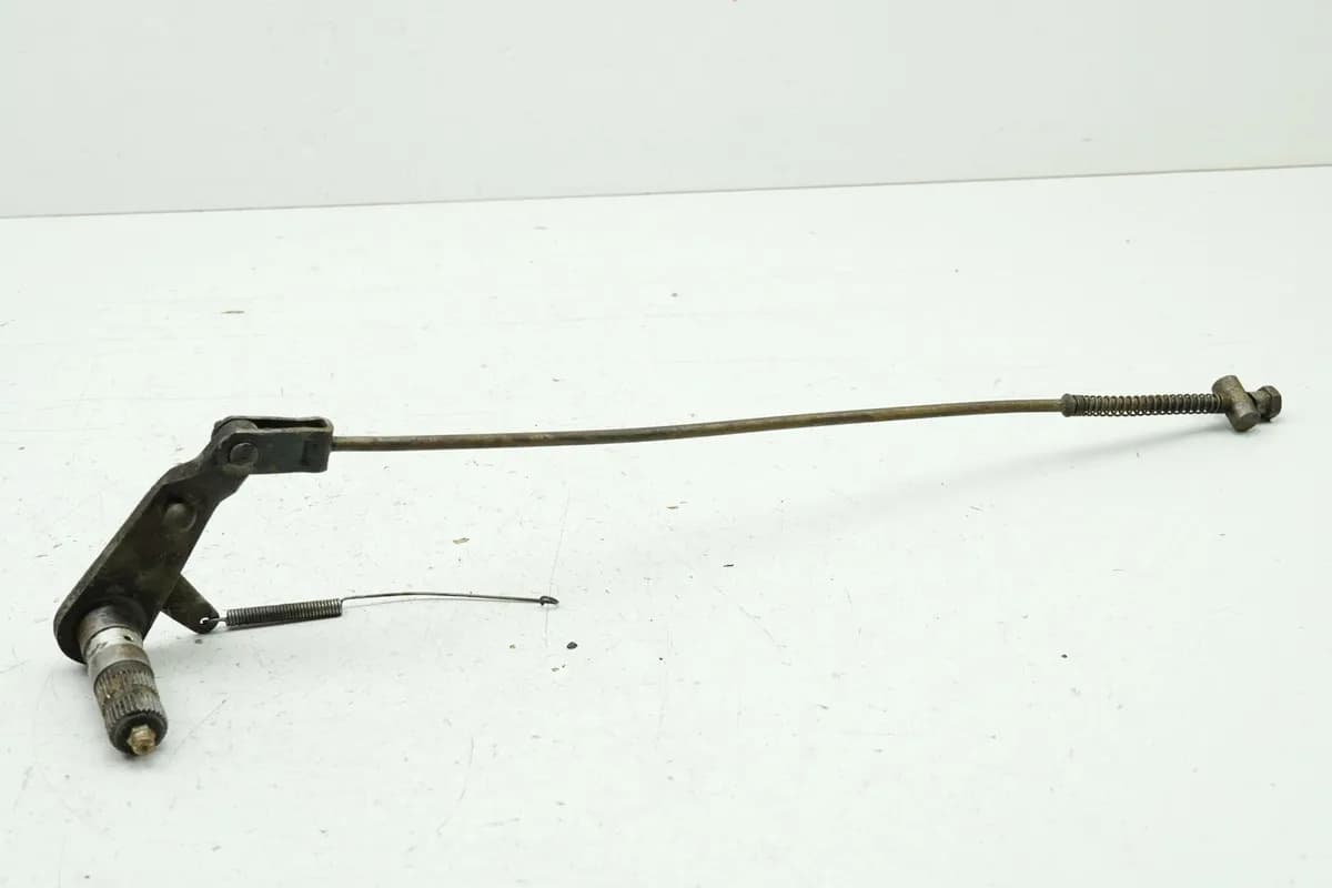 YAMAHA DS7 250 Bremsgestänge Halter Bremspedal Aufnahme Fußbremspedal Strebe