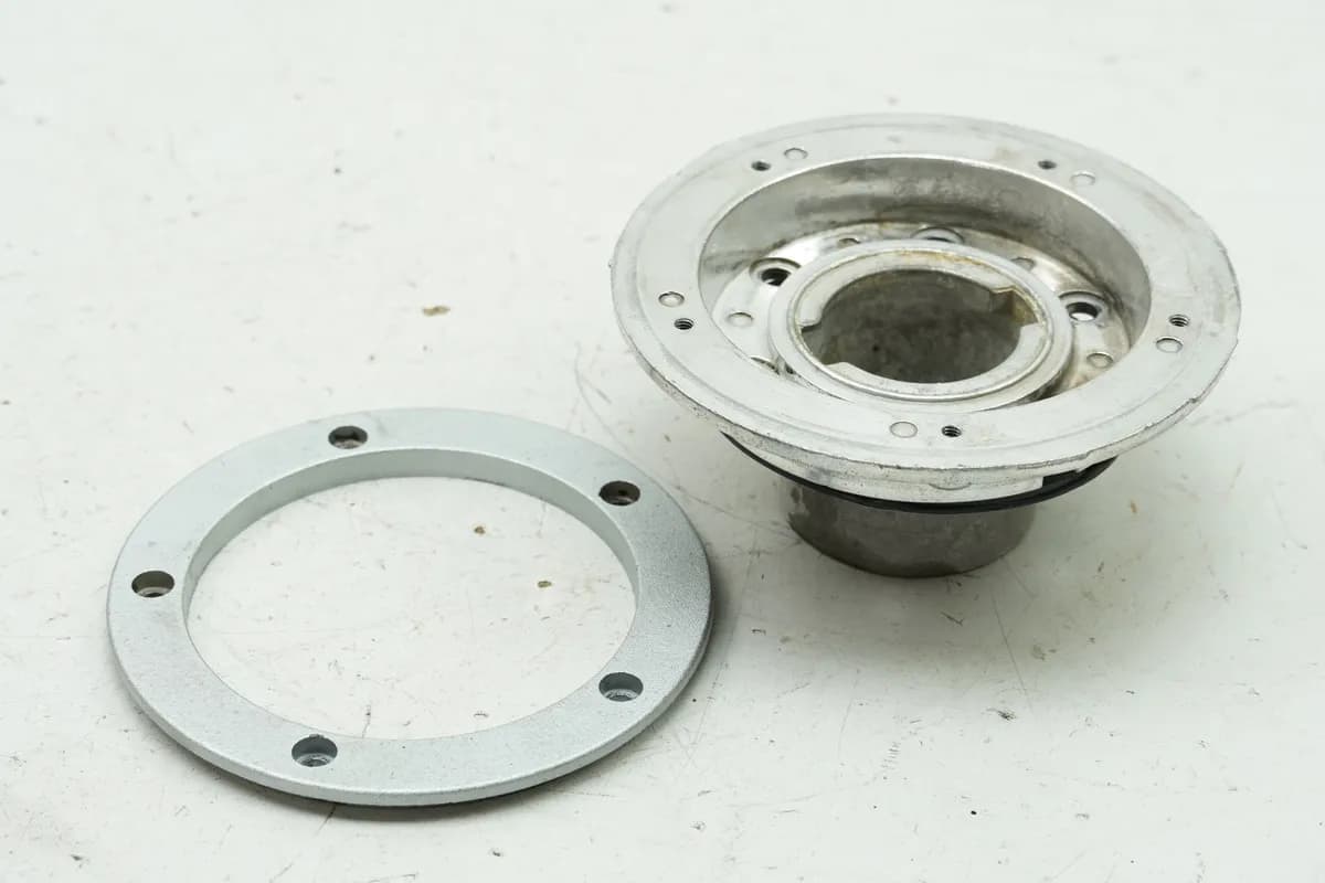 Aprilia Pegaso 650 GA (MX) Einfüllstutzen Tank Stutzen für Tankverschluss