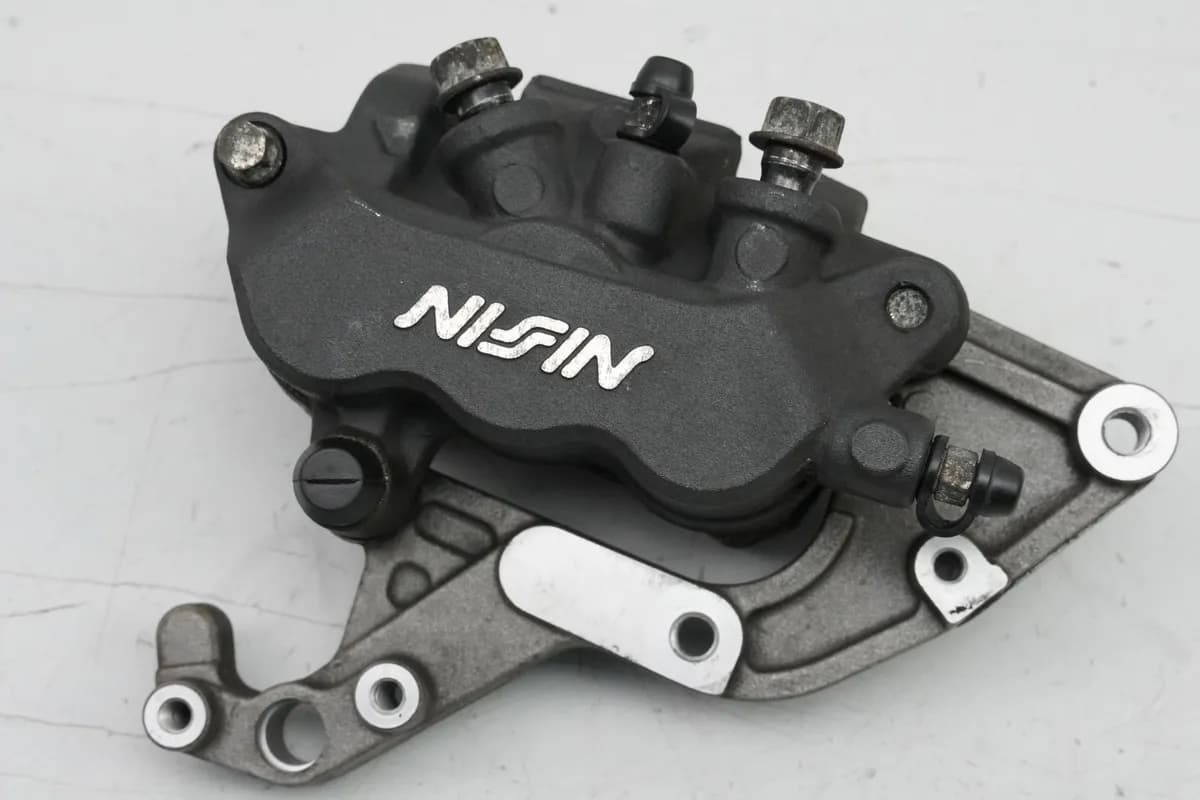 HONDA CBF 1000 FA SC64 Bremssattel rechts vorn Bremszange Caliper 45250-MGJ-D01