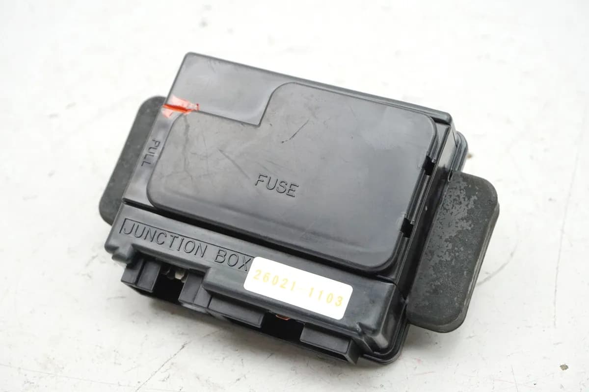 KAWASAKI ZR7 ZR750F Sicherungskasten Fuse Box