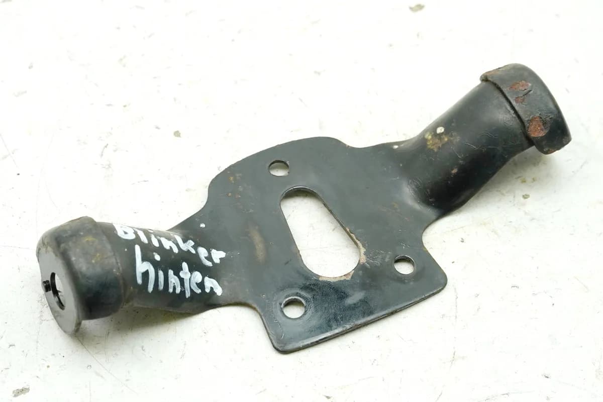 YAMAHA SR 250 3Y8 Halterung Blinker hinten Halteplatte Träger Gestell