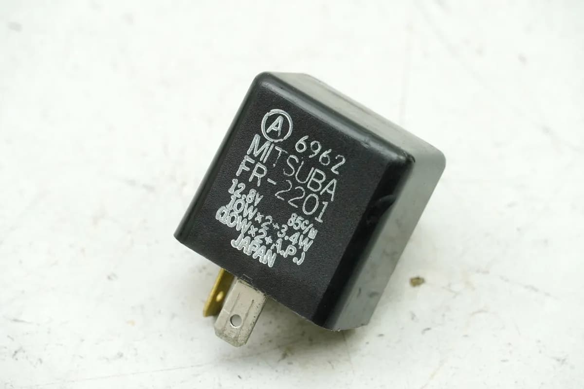 Aprilia Pegaso 650 GA (MX) Blinkrelais Blinkerrelais Blinkgeber