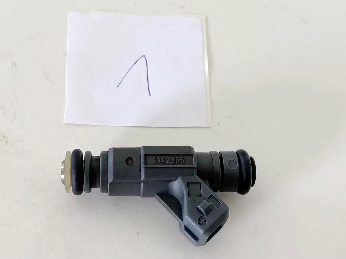 BMW R 1150 R R21 Einspritzdüse Einspritzventil 1 (für Drosselklappe Motor)