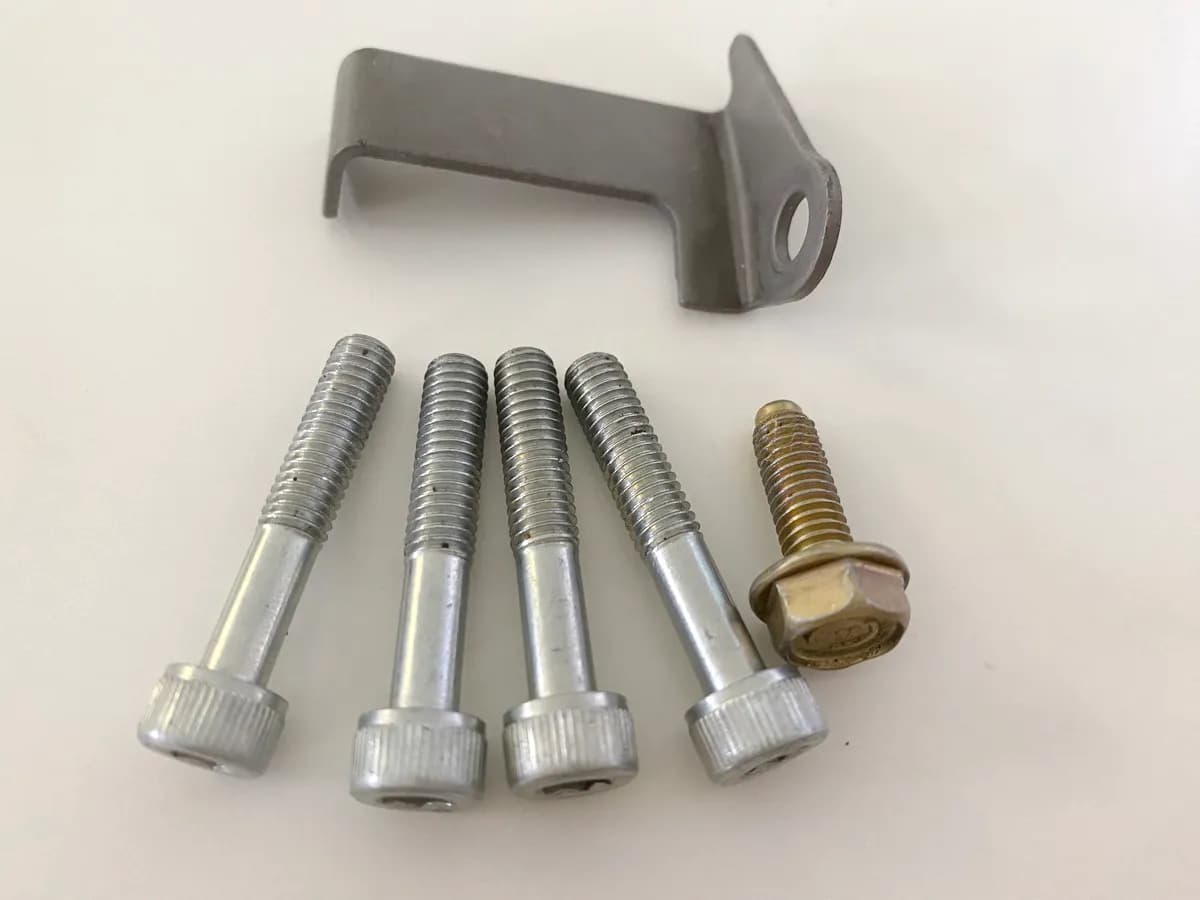 HONDA CBR 600 RR PC37 Schrauben Lima Stator (für Limadeckel Motor)