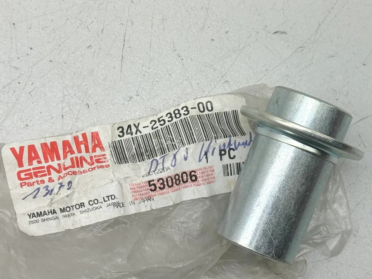 YAMAHA DT80 DT125 original Hülse Hinterrad Distanz Felge Abstandshalter - NEU