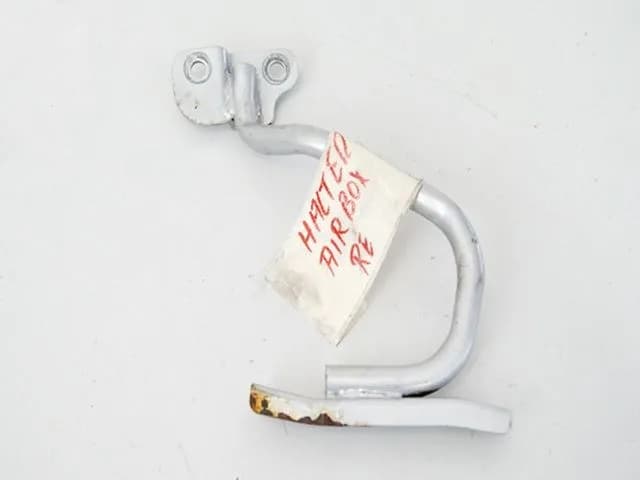 HYOSUNG GV 250 AQUILA HALTERUNG HALTER AIRBOX RECHTS