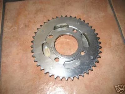 DAELIM VJ 125 ROADWIN KETTENRADTRÄGER RITZEL 04-07