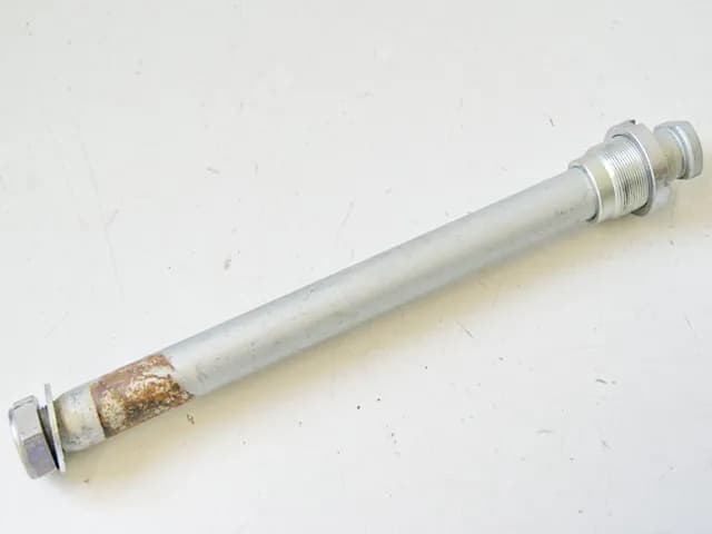 HONDA CBR 1000 RR SC57 SCHWINGACHSE ACHSE SCHWINGE