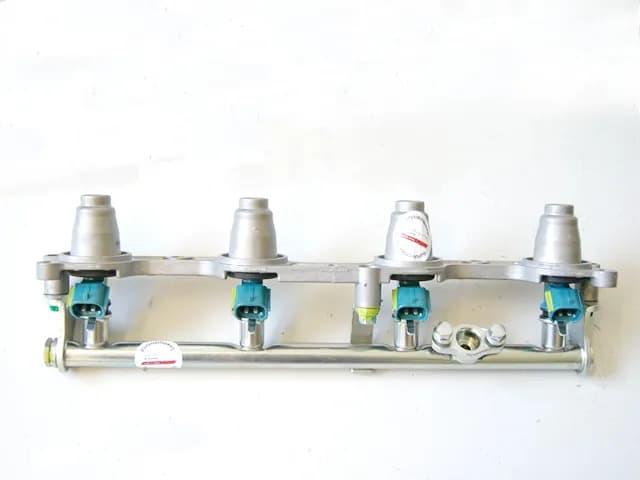 HONDA CBR 1000 RR SC57 EINSPRITZLEISTE EINSPRITZDÜSEN INJECTION