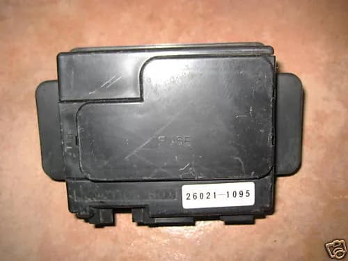 KAWASAKI GPZ 1100 ZXT10E SICHERUNGSKASTEN IGNITION 94-97
