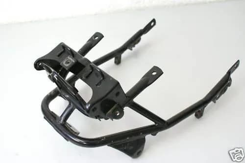 SUZUKI GSXF 750 GR78A TRÄGER HALTERUNG HECK HECKRAHMEN