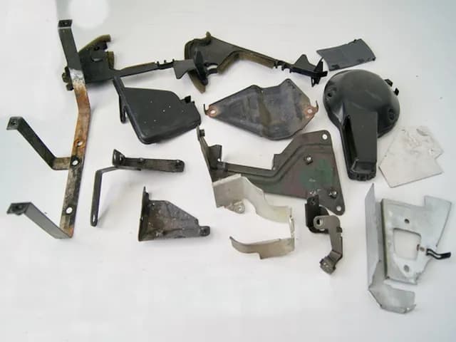 HONDA FES 125 JF05 PANTHEON HALTERUNGEN TRÄGER HALTER