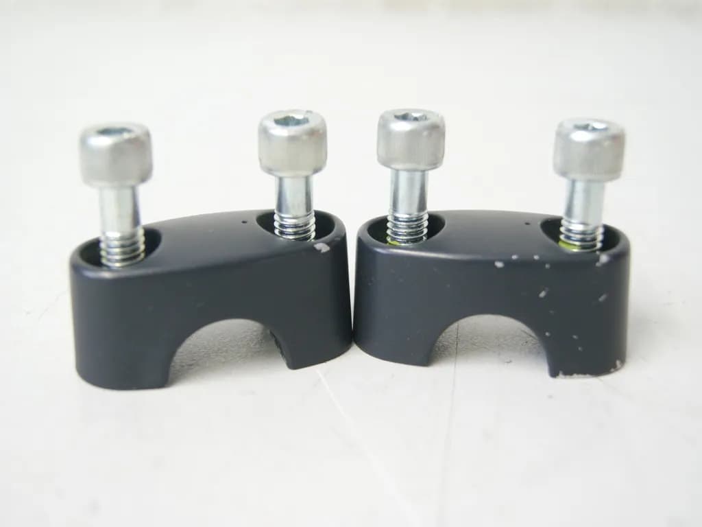 HONDA NT 650 V3 RC47 DEAUVILLE LENKERKLEMMUNG RISER