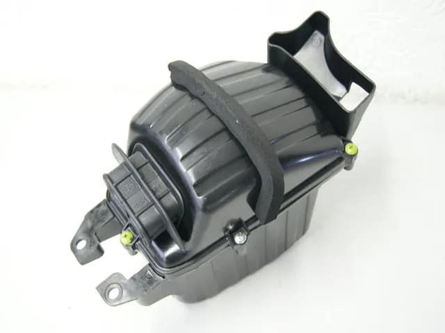 HONDA CBR 125 JC34 AIRBOX LUFTFIILTERKASTEN