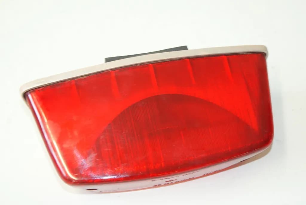 YAMAHA YBR 125 RE03 RÜCKLICHT TAIL LIGHT REAR