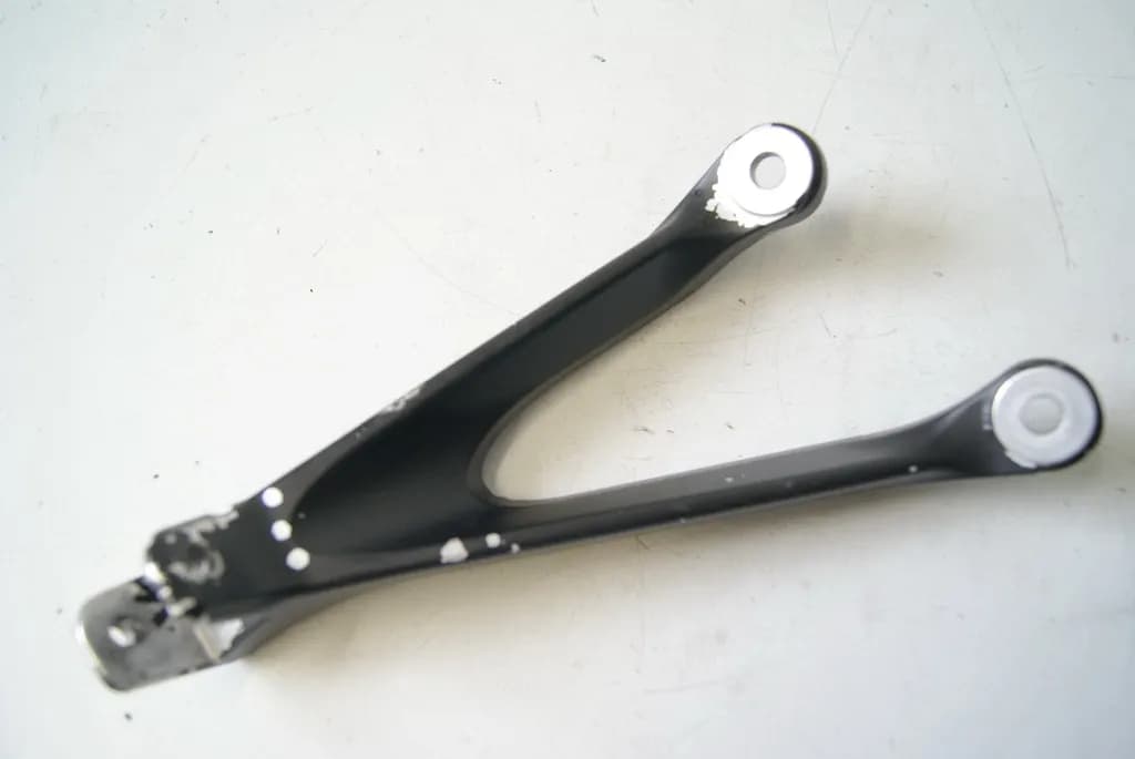 HONDA CBR 1000 RR SC59 FUßRASTENTRÄGER SOZIUS RECHTS