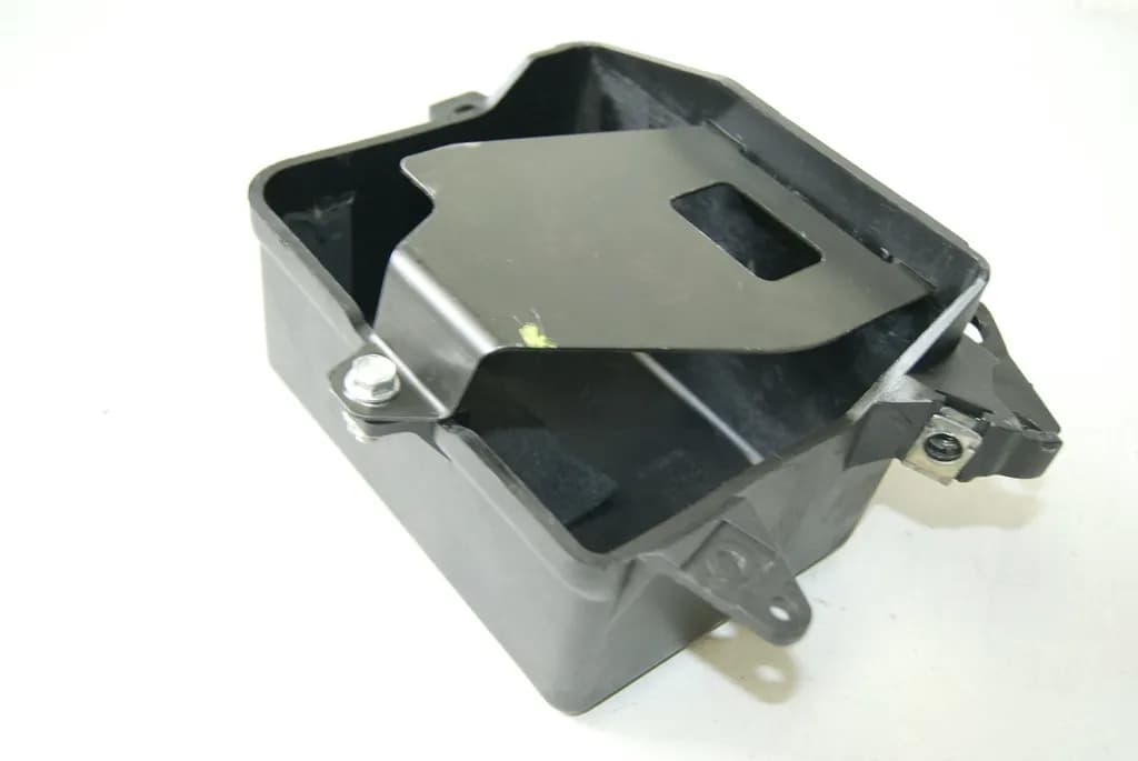 HONDA XL 700 VA RD13 TRANSALP BATTERIEKASTEN BATTERIEFACH