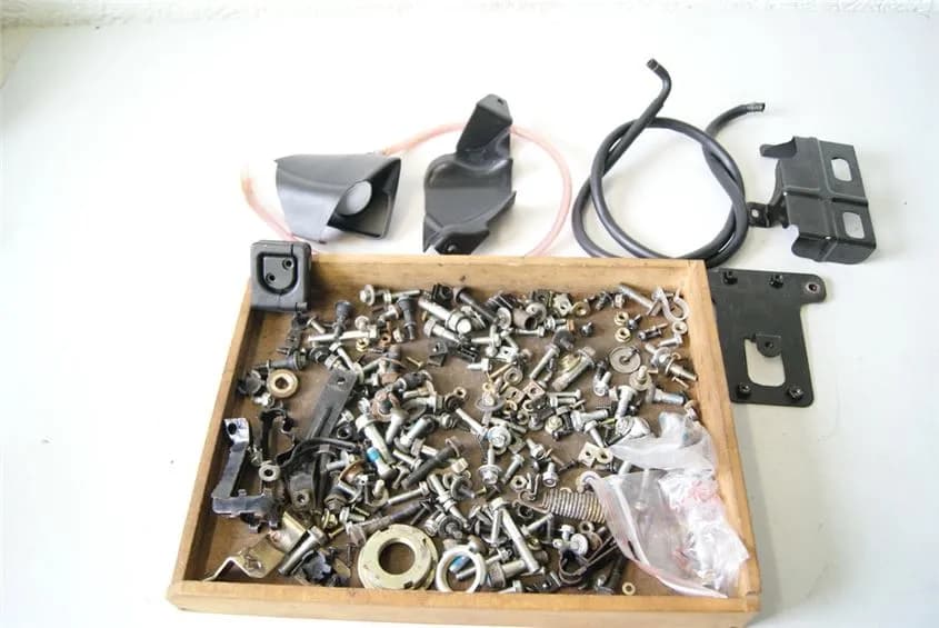 DAELIM SV 125 S3 SAB SCHRAUBEN & KLEINTEILE